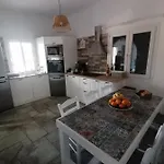Сasa de vacaciones Beautiful House Near The Sea Kolimvithra