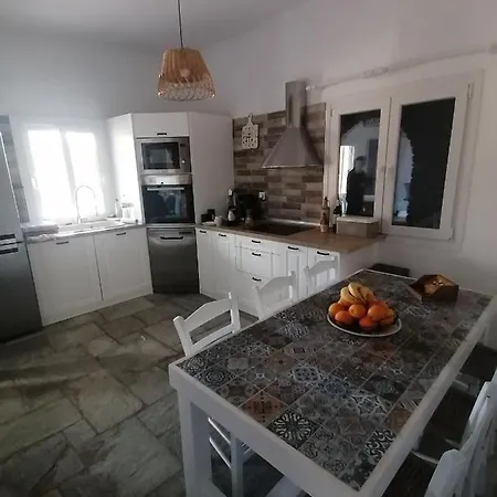 Сasa de vacaciones Beautiful House Near The Sea Kolimvithra